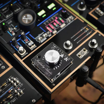 80W dwukanałowa płyta wzmacniacza Bluetooth 5.0 60x60x30mm